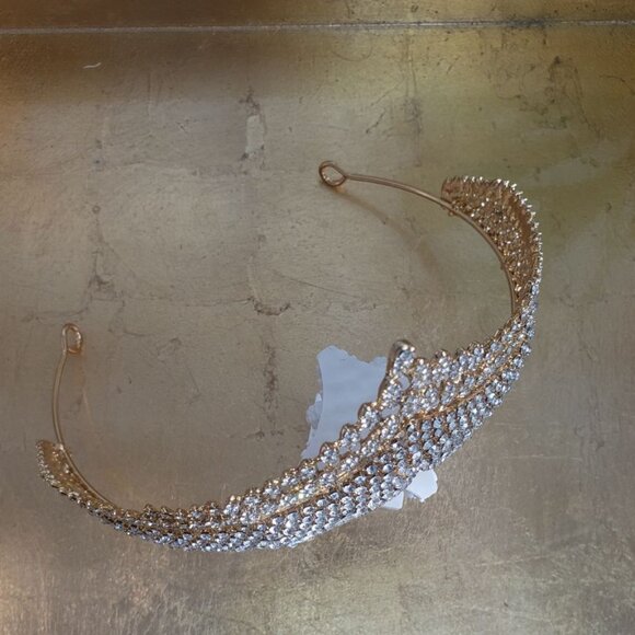 NEW Ambrosia Gold colored Tiara with silver clear rhinestones - Picture 7 of 9